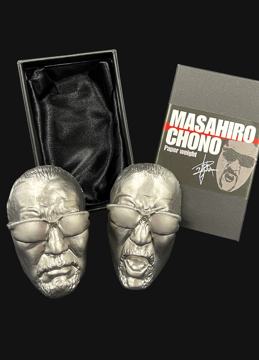 Masahiro Chono Paper Weight